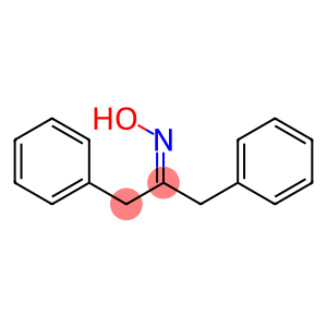 1,3-Diphenyl-2-propanone oxime