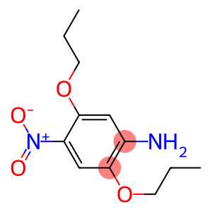 2,5-Dipropoxy-4-nitroaniline